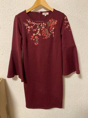 Neiman Marcus Burgundy Bell Sleeve Embroidered Dress Size 6